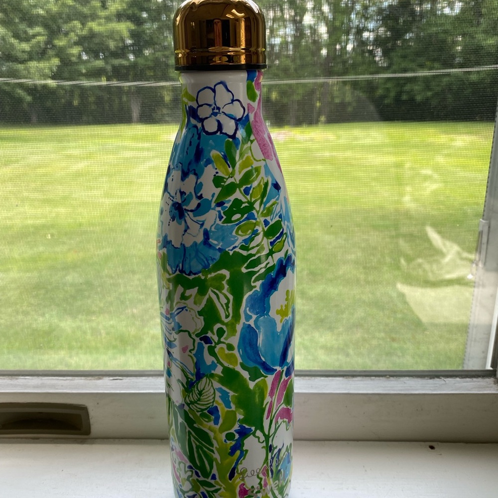 Lilly Pulitzer Swell Bottle